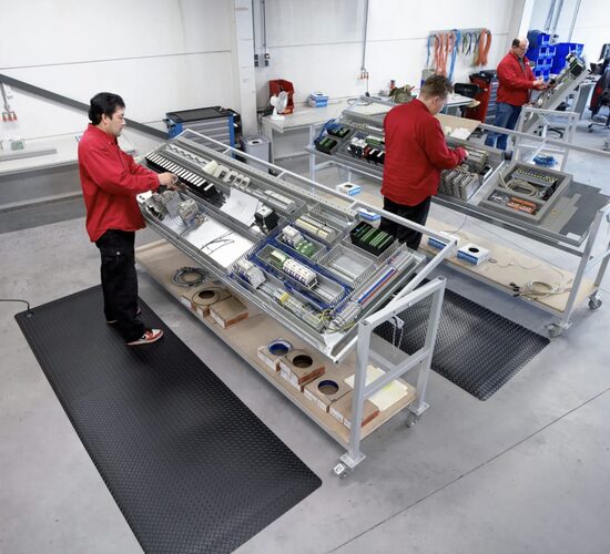 Diamond Stat™ 826 Notrax electro static discharge mats