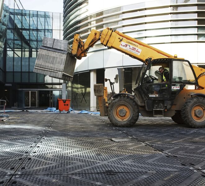 EuroMat® TTEM Checkers temporary ground protection mats Chevron/Chevron